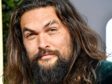 Jason Momoa en los Globos de Oro Jason Momoa en los Globos de Oro