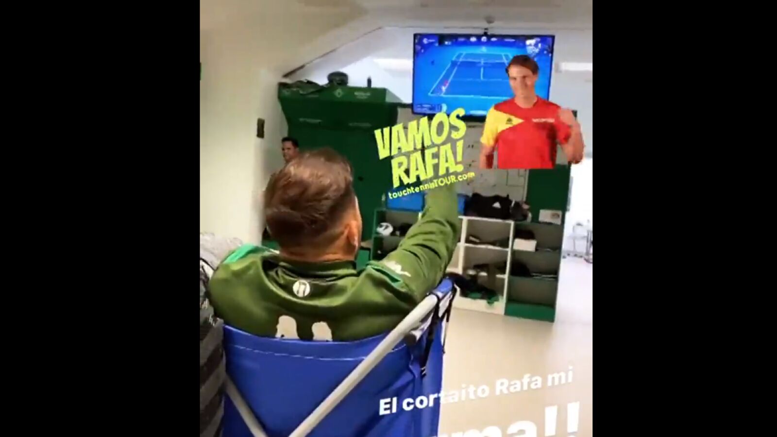 El show de Joaquín viendo en Instagram a Rafa Nadal contra Djokovic: 