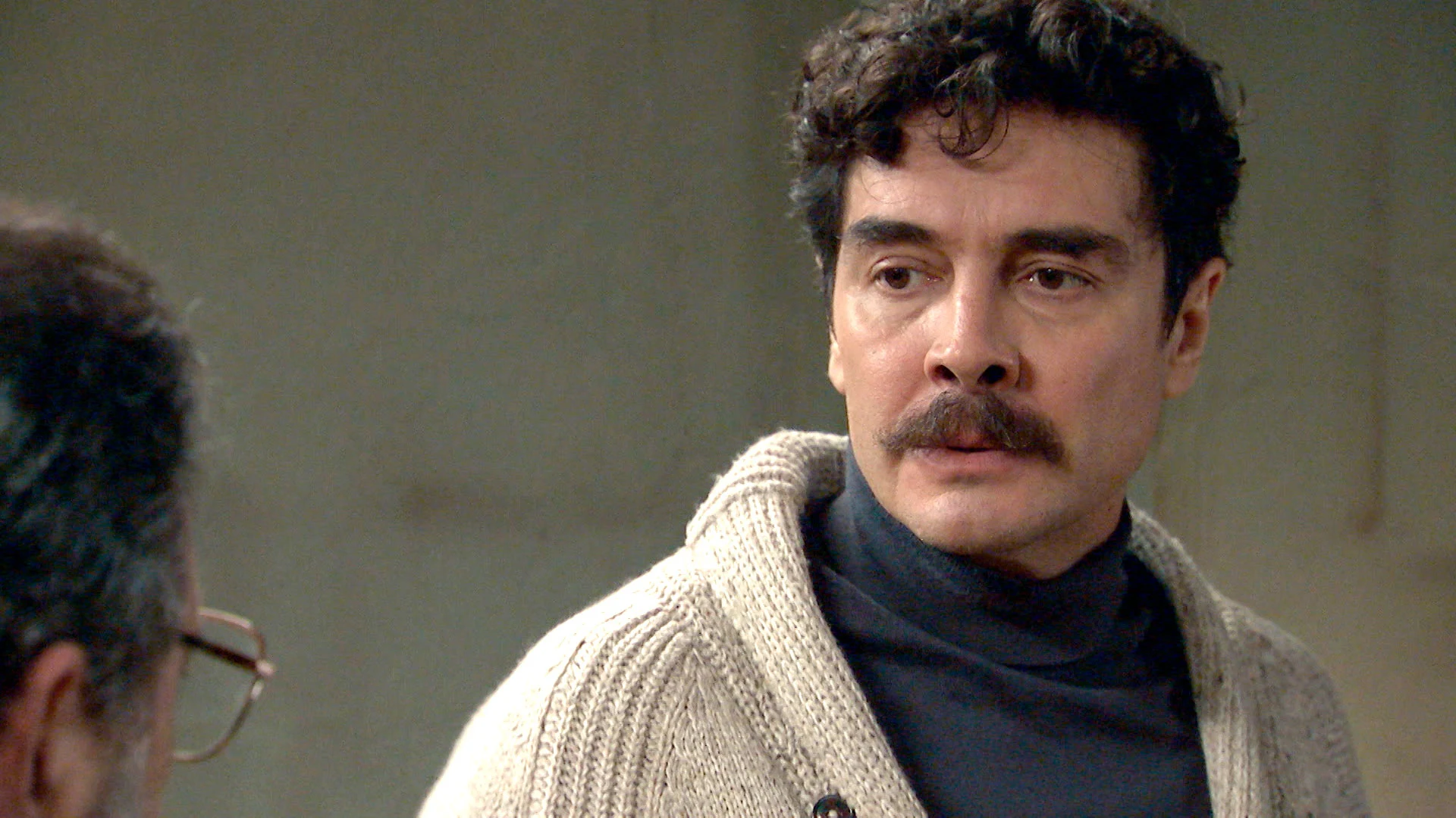 La amenaza de Armando tras saber que Julia tiene las fotos que demuestran su infidelidad con Irene La amenaza de Armando tras saber que Julia tiene las fotos que demuestran su infidelidad con Irene