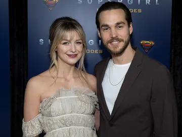 Melissa Benoist y Chris Wood en la fiesta de 'Supergirl' Melissa Benoist y Chris Wood en la fiesta de 'Supergirl'