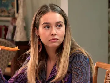 Luisita evita todo lo que tenga que ver con Amelia Luisita evita todo lo que tenga que ver con Amelia