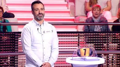¿Hay boda? Borja responde en '¡Ahora caigo!' a la pedida de matrimonio que su novia le hizo en el propio concurso 