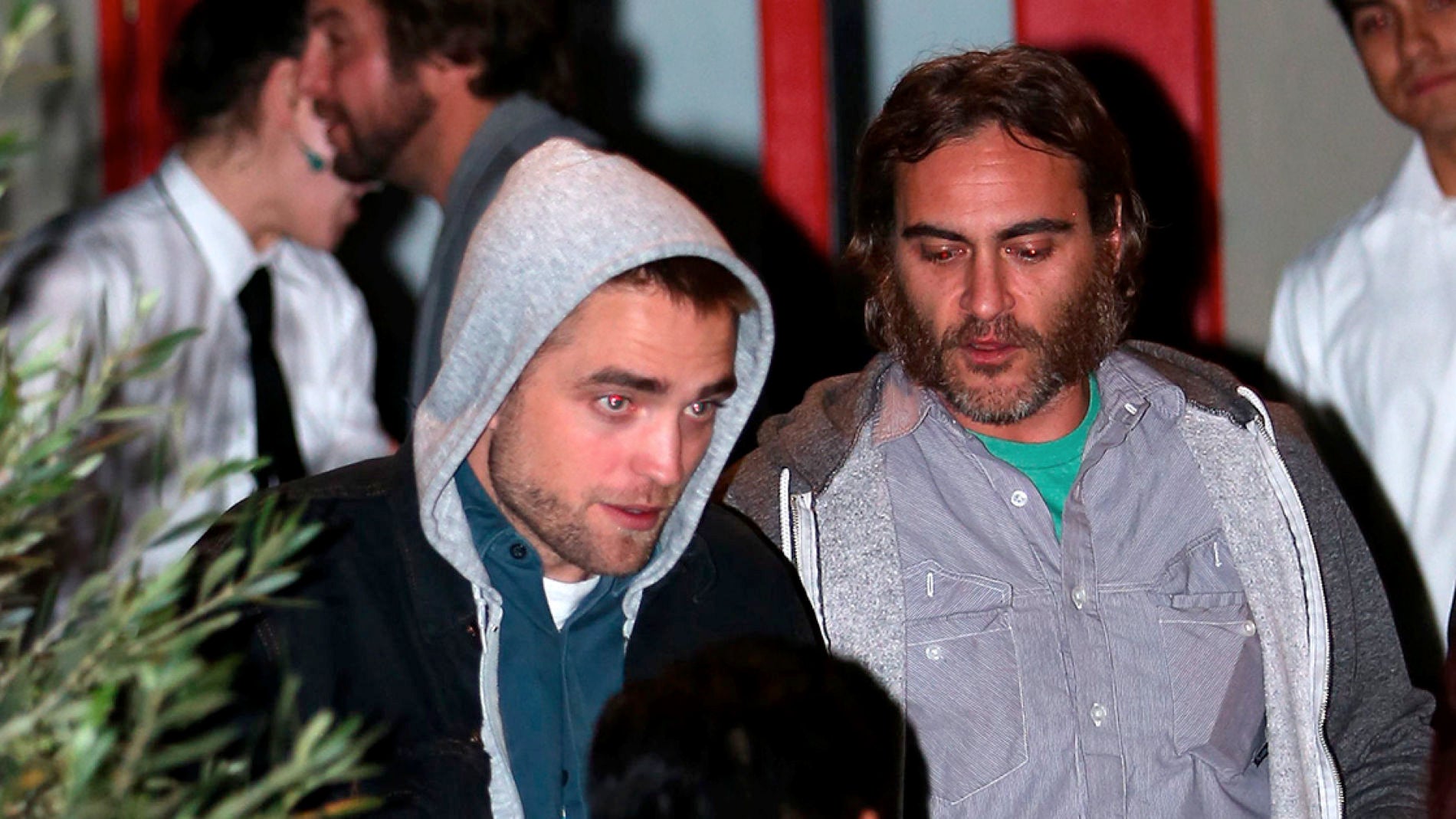 Robert Pattinson y Joaquin Phoenix