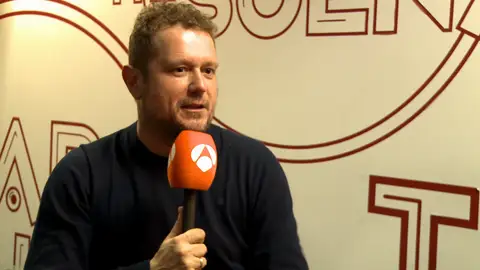 El Monaguillo: “Mi primer beso fue con un chico” El test más comprometido de 'Tu cara me suena'