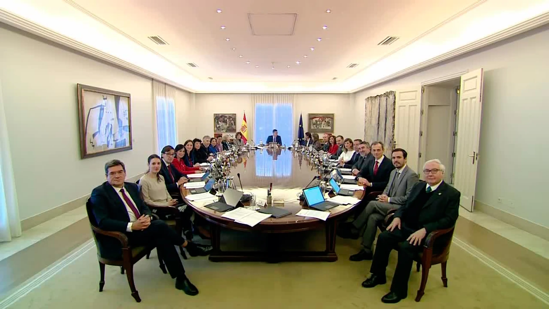Reunión del primer consejo de ministros de Pedro Sánchez Reunión del primer consejo de ministros de Pedro Sánchez