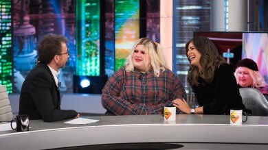 Nuria Roca y Esty Quesada cuentan el motivo de su inesperada unión en 'El Hormiguero 3.0'