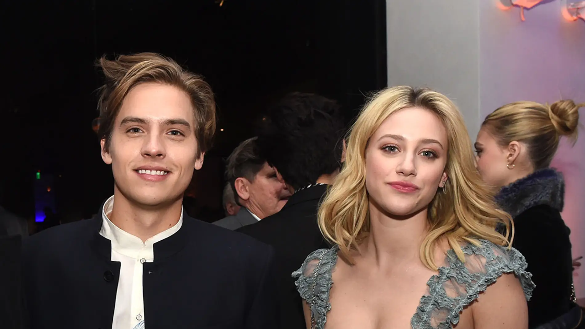 Dylan Sprouse y Lili Reinhart