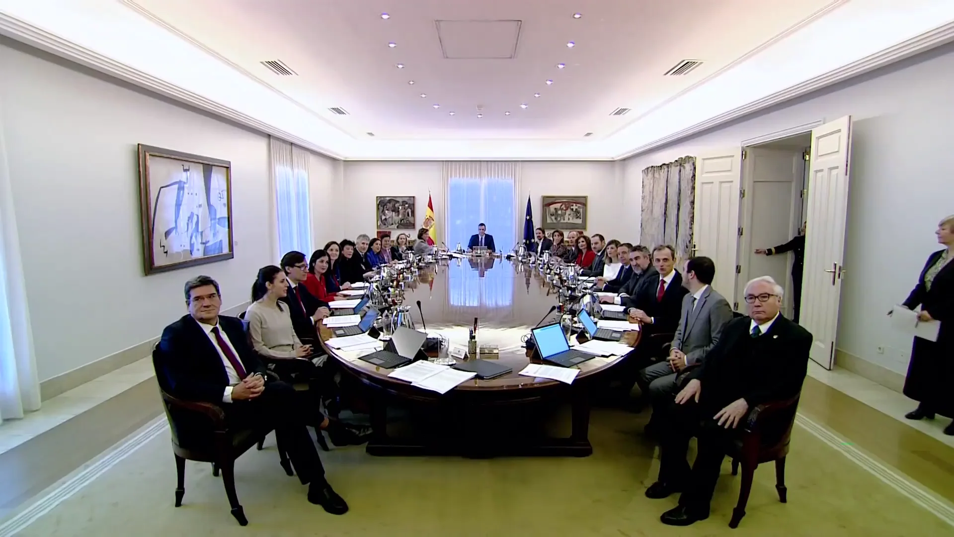 (14-01-20) El Consejo de Ministros aprueba la subida del 0,9% de las pensiones (14-01-20) El Consejo de Ministros aprueba la subida del 0,9% de las pensiones