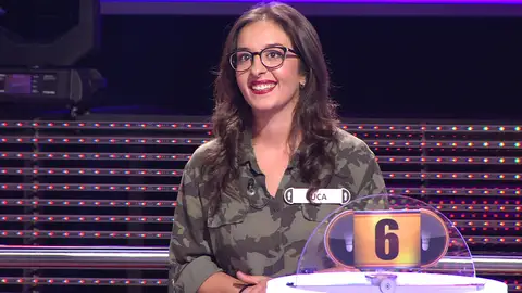 Cuca sorprende en '¡Ahora caigo!' tras confesar que perdió 40 kilos: "El dinero sería para mis 'gemelas'" Cuca sorprende en '¡Ahora caigo!' tras confesar que perdió 40 kilos: "El dinero sería para mis 'gemelas'"