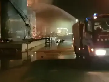 Las devastadoras imágenes del interior de la planta petroquímica de Tarragona Las devastadoras imágenes del interior de la planta petroquímica de Tarragona