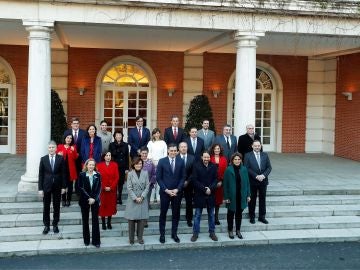 Video de reemplazo | Pedro Sánchez preside hoy el primer Consejo de Ministros del Gobierno de coalición