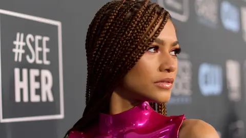 Zendaya en los Critics Choice Awards