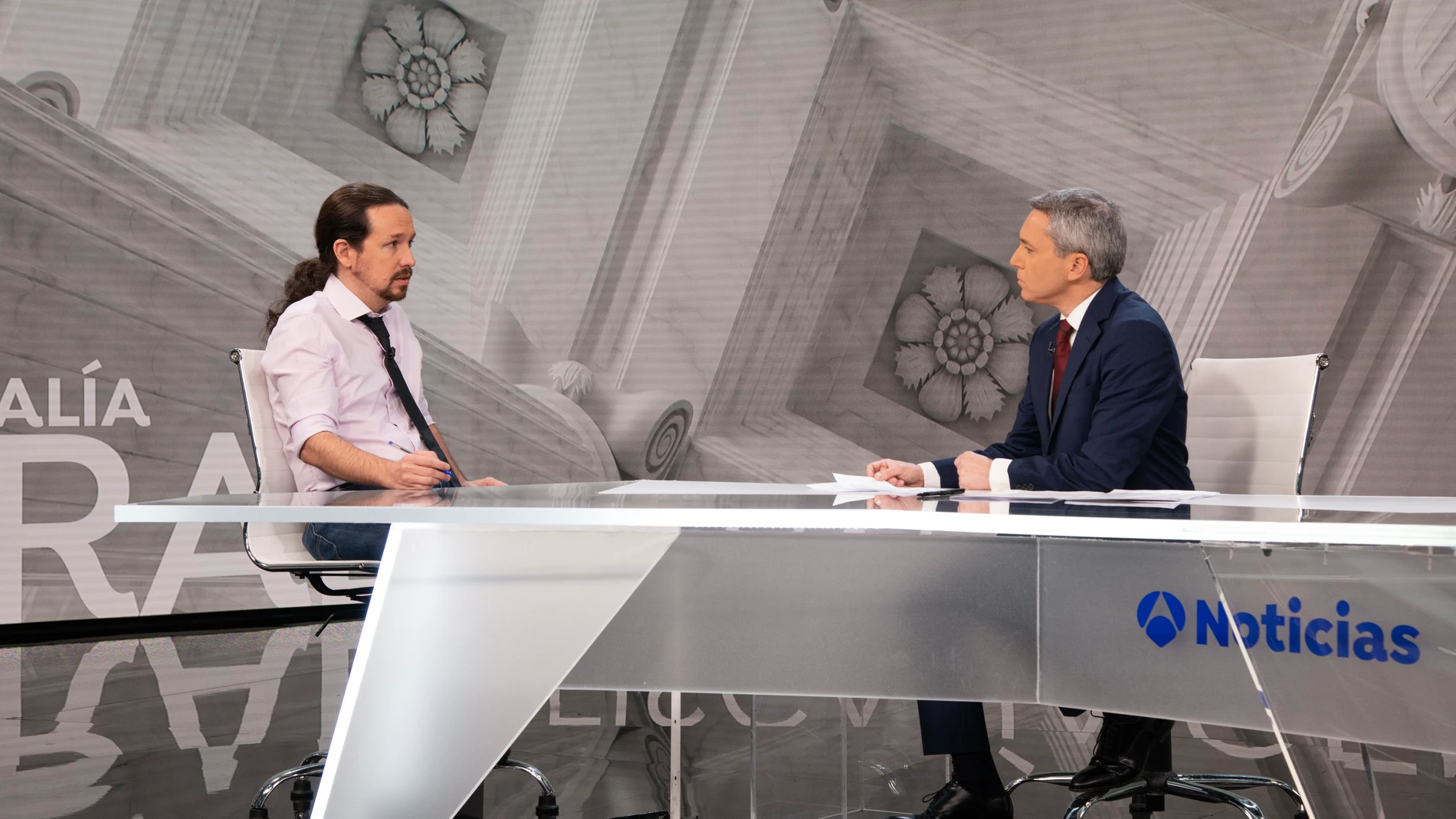 Pablo Iglesias en Antena 3 Noticias entrevistado por Vicente Vallés Pablo Iglesias en Antena 3 Noticias entrevistado por Vicente Vallés