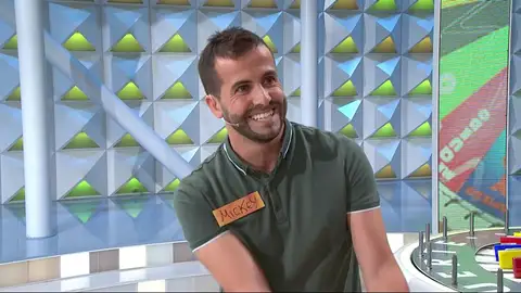 Mickey Mouse llega para sorprender y concursar en 'La ruleta de la suerte' Mickey Mouse llega para sorprender y concursar en 'La ruleta de la suerte'