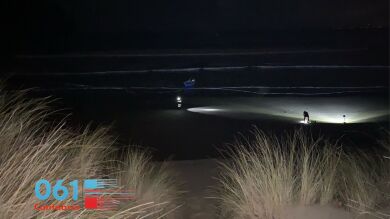 Buscan a un hombre de 41 años que cayó al mar desde un barco en Laredo