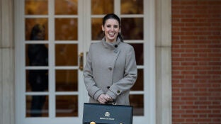 Irene Montero, ministra de Igualdad, en Moncloa momentos antes de su primer Consejo de Ministros