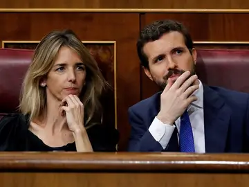 Cayetana Álvarez de Toledo y Pablo Casado Cayetana Álvarez de Toledo y Pablo Casado