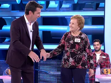 El bucle más entrañable de '¡Ahora caigo!': Arturo Valls con Palmira Gogó El bucle más entrañable de '¡Ahora caigo!': Arturo Valls con Palmira Gogó