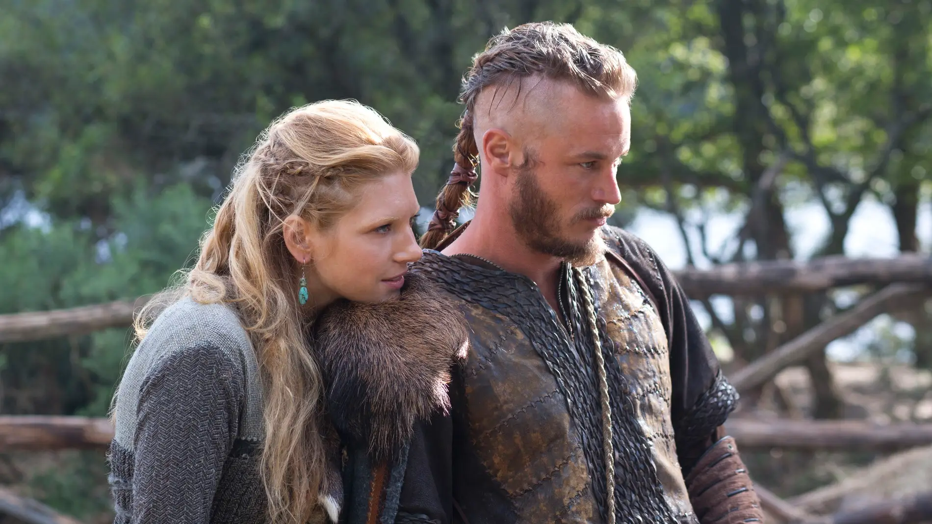 Lagherta y Ragnar en 'Vikingos'