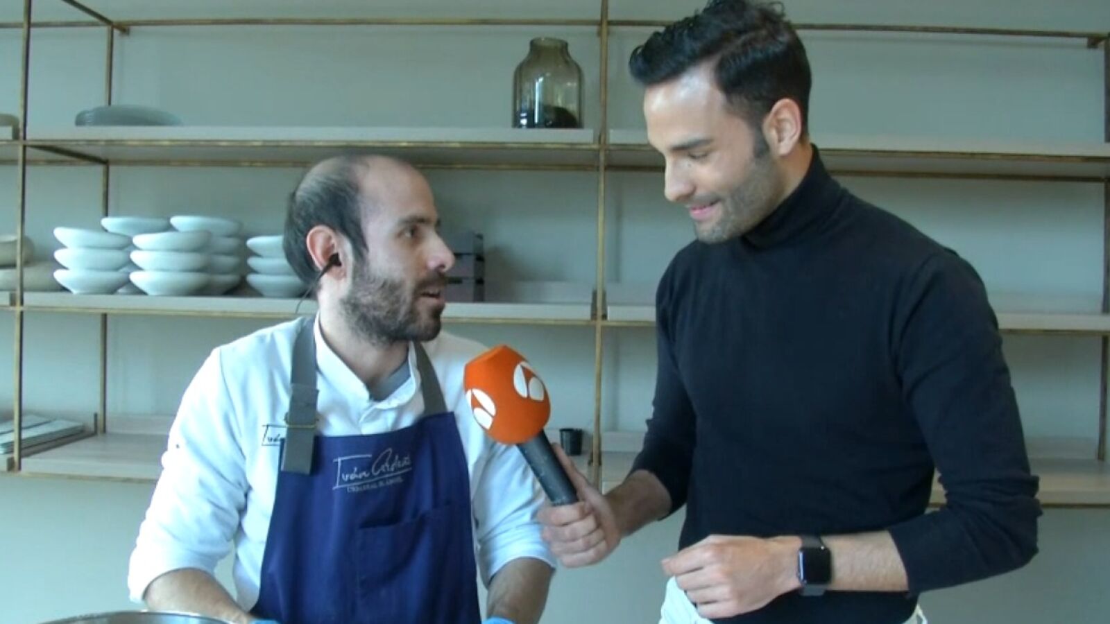 El chef Alberto García Escudero nos enseña cómo se hace la mejor croqueta del mundo