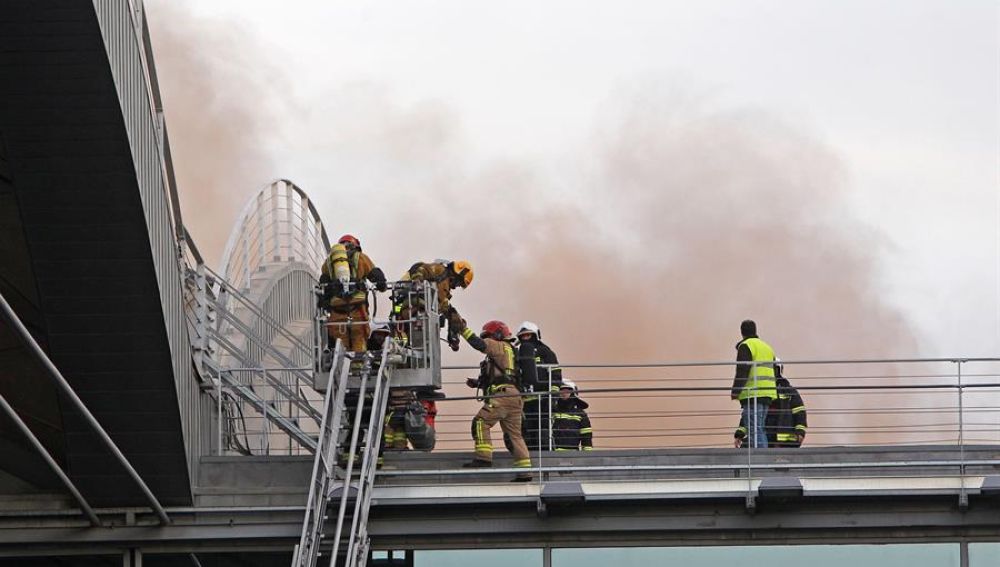 Incendio en el Aeropuerto de Alicante