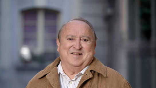 Fernando Esteso llega a la Plaza de los Frutos como Manolo el de 'El Cascabel'