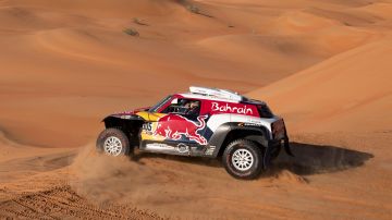 Carlos Sainz, en acción en las dunas de Arabia Saudí