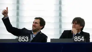 Carles Puigdemont y Toni Comín en el Parlamento Europeo