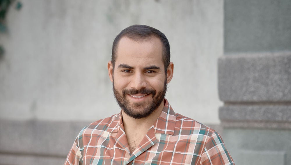Kevin de la Rosa es Luis Tomillo