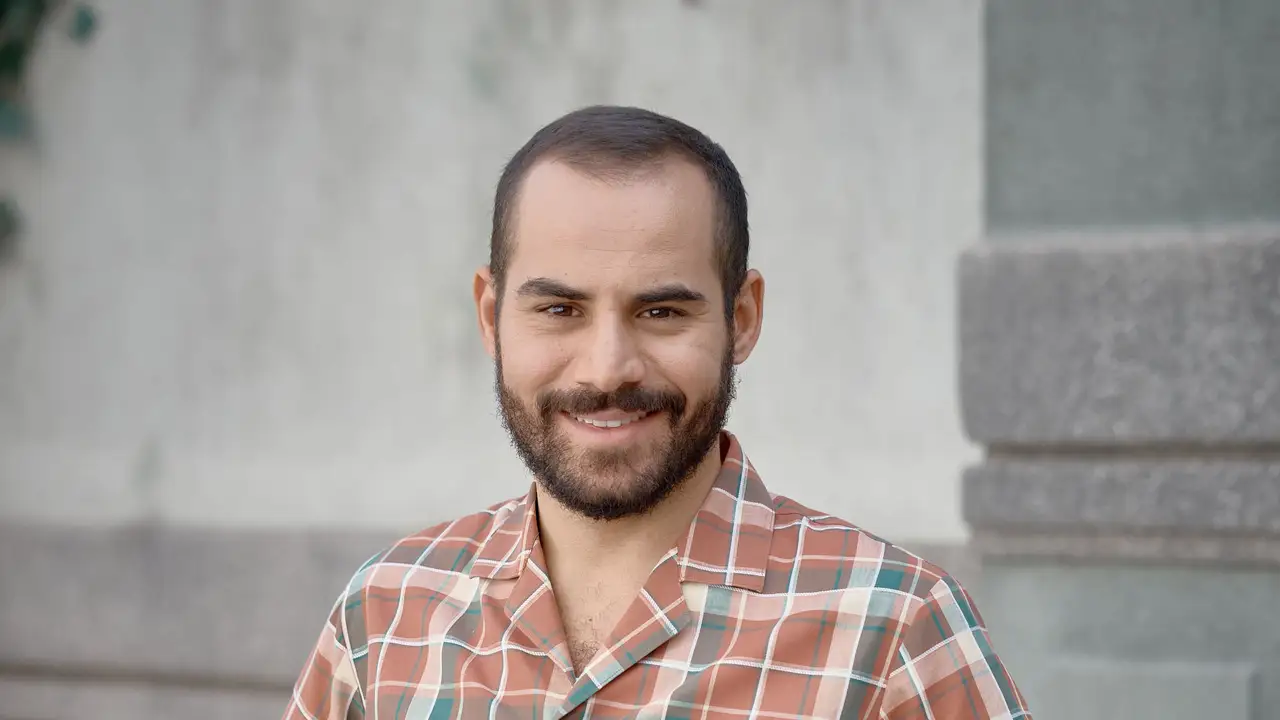 Kevin de la Rosa es Luis Tomillo