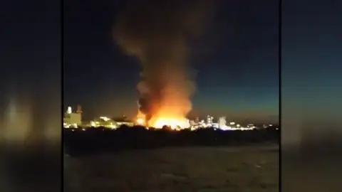 La planta petroquímica que explotó en Tarragona fue sancionada en cuatro ocasiones La planta petroquímica que explotó en Tarragona fue sancionada en cuatro ocasiones