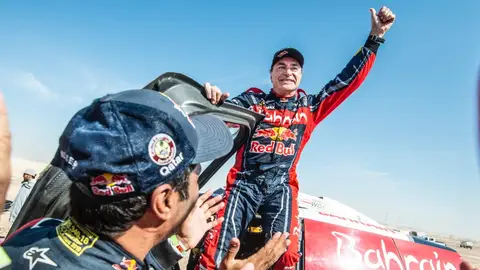 Carlos Sainz, tras ganar su tercer Dakar Carlos Sainz, tras ganar su tercer Dakar
