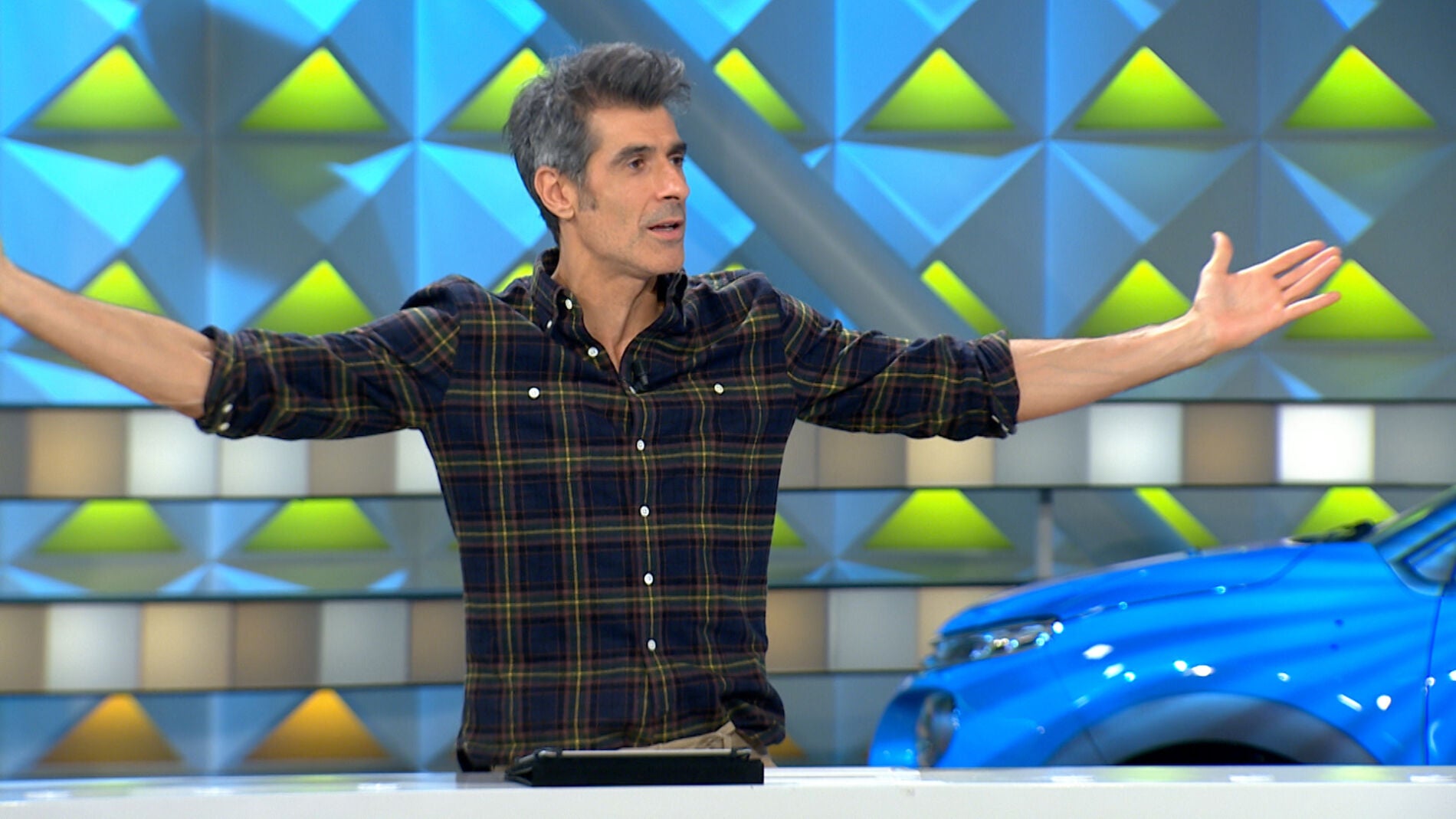 La precauci&oacute;n de Jorge Fern&aacute;ndez a la hora de presentar 'La ruleta de la suerte' 
