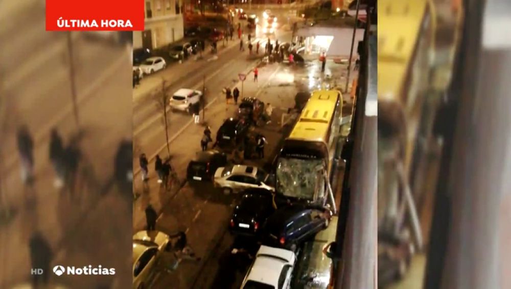 Un autobús pierde el control y arrolla a varias personas en la localidad navarra de Estella