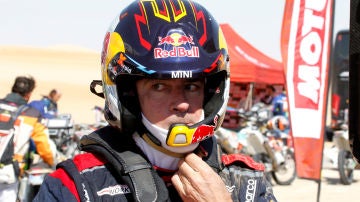 Carlos Sainz, durante una etapa del Rally Dakar