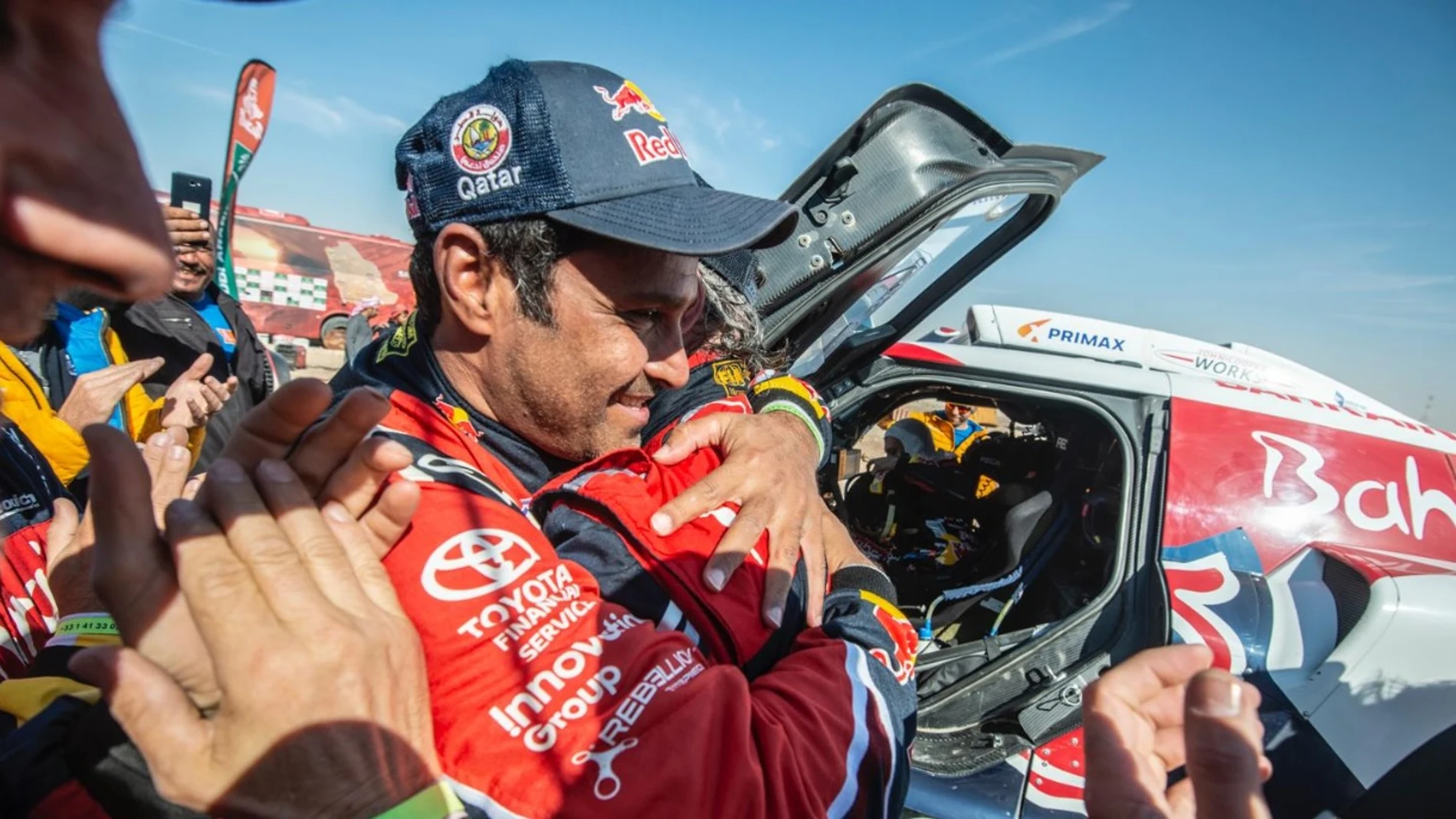 Carlos Sainz, felicitado tras ganar el Dakar 2020 Carlos Sainz, felicitado tras ganar el Dakar 2020