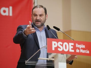 José Luis Ábalos en un acto del PSOE en Murcia