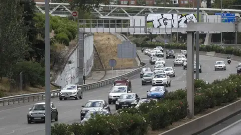La DGT aconseja adelantar los regresos por carretera por el temporal La DGT aconseja adelantar los regresos por carretera por el temporal