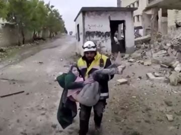 Mueren dos niños en Siria tras el ataque áereo del régimen de Damasco