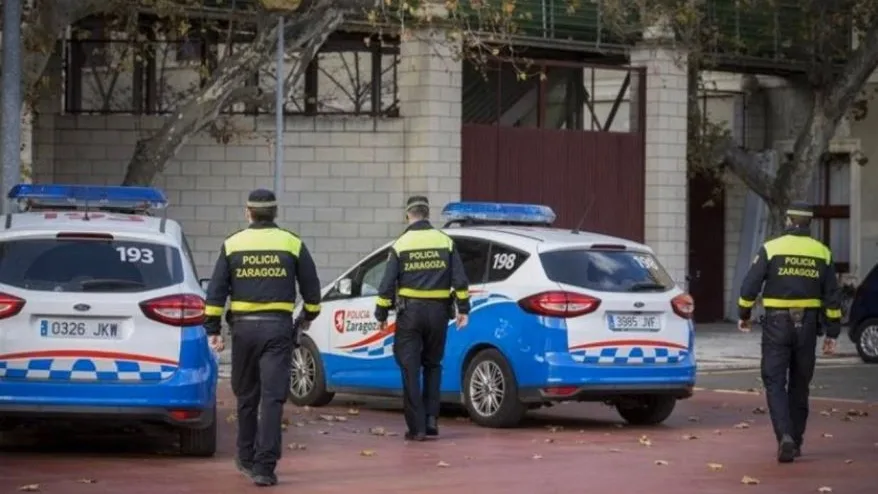 Miembros de la Policía Local de Zaragoza Miembros de la Policía Local de Zaragoza