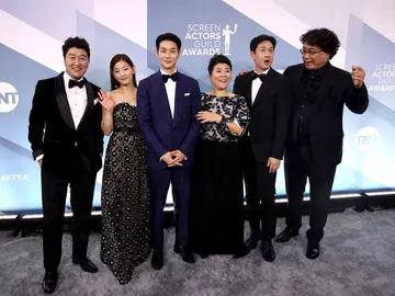 El equipo de 'Parásitos' El equipo de 'Parásitos'