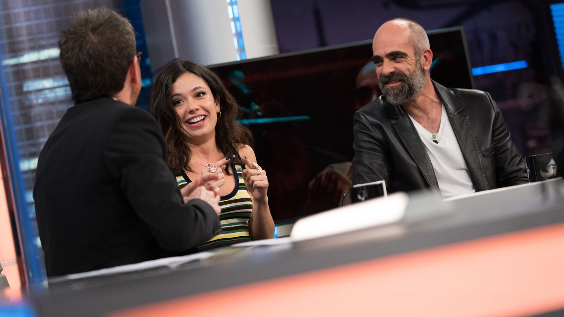 Anna Castillo: "Me qued&eacute; dormida en el suelo del aeropuerto"