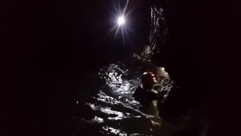Alertan de que un hombre pide auxilio en una cueva de Mallorca cuando en realidad es el sonido del viento Alertan de que un hombre pide auxilio en una cueva de Mallorca cuando en realidad es el sonido del viento