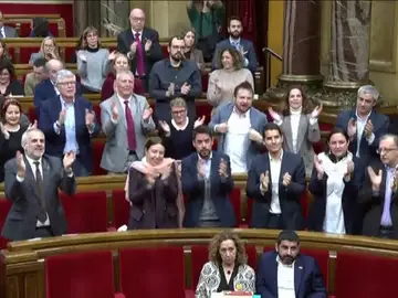 Torra reta al Parlament a que defienda su escaño a pesar de haberlo perdido Torra reta al Parlament a que defienda su escaño a pesar de haberlo perdido