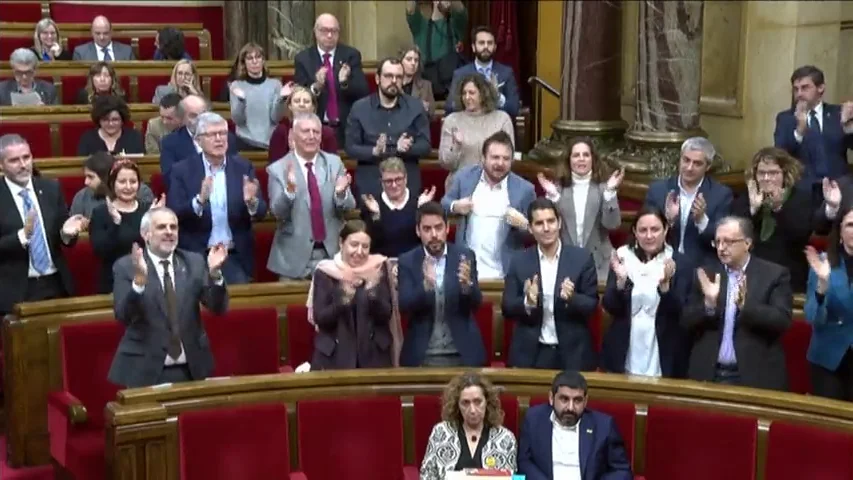 Torra reta al Parlament a que defienda su esca&ntilde;o a pesar de haberlo perdido