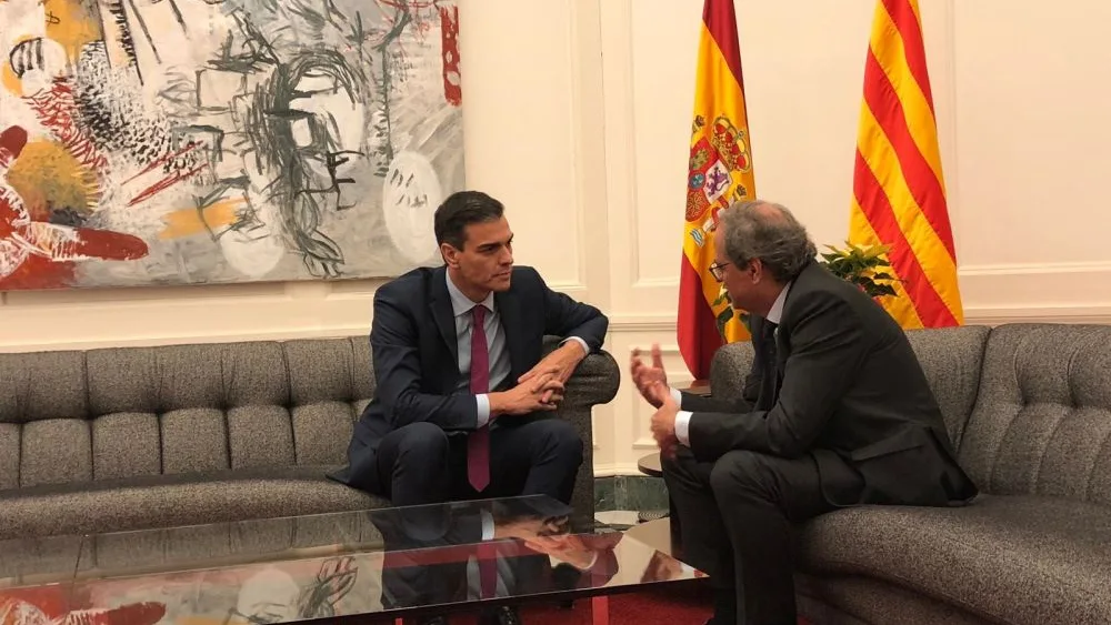 A3 Noticias 2 (28-01-20) La oposición exige a Pedro Sánchez que anule su reunión con Quim Torra el 6 de febrero A3 Noticias 2 (28-01-20) La oposición exige a Pedro Sánchez que anule su reunión con Quim Torra el 6 de febrero