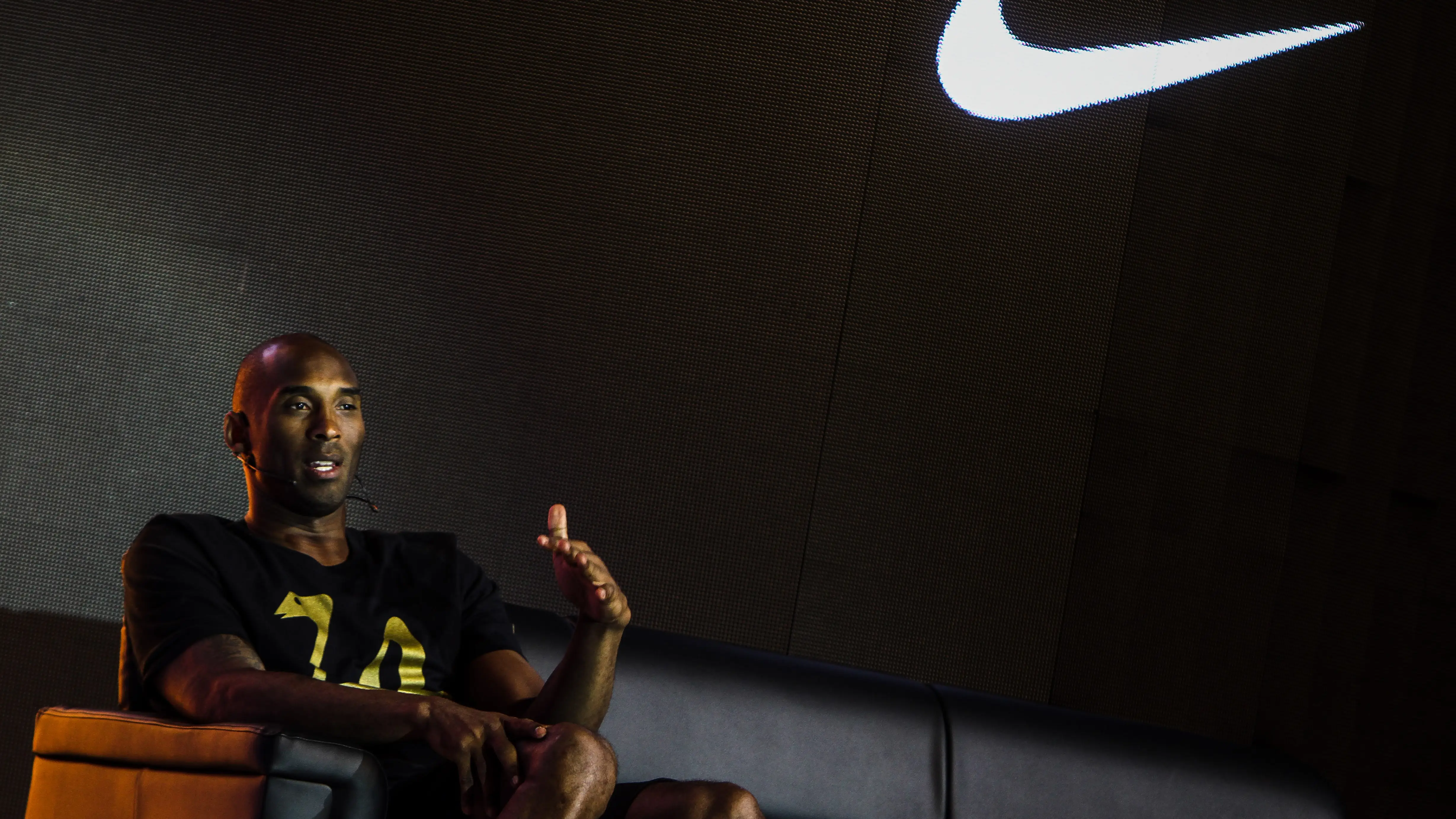 Kobe Bryant durante un acto de promoción con Nike Kobe Bryant durante un acto de promoción con Nike