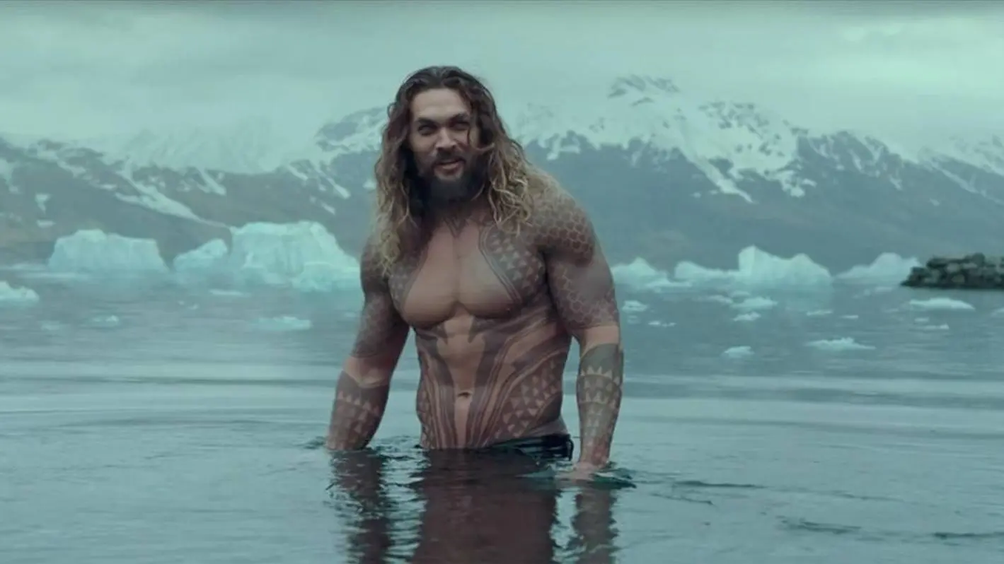 Jason Momoa como Aquaman Jason Momoa como Aquaman