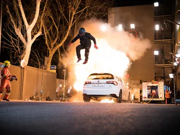 El reto más peligroso de 'El Hormiguero 3.0': Jordi évole y Pablo Motos, en un coche envuelto en llamas El reto más peligroso de 'El Hormiguero 3.0': Jordi évole y Pablo Motos, en un coche envuelto en llamas