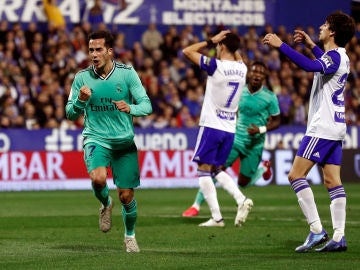 Lucas Vázquez celebra su gol ante el Zaragoza